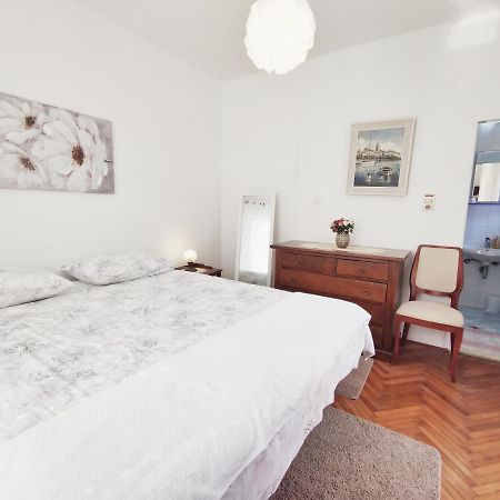 Villa Kipre 2 ツァヴタット エクステリア 写真