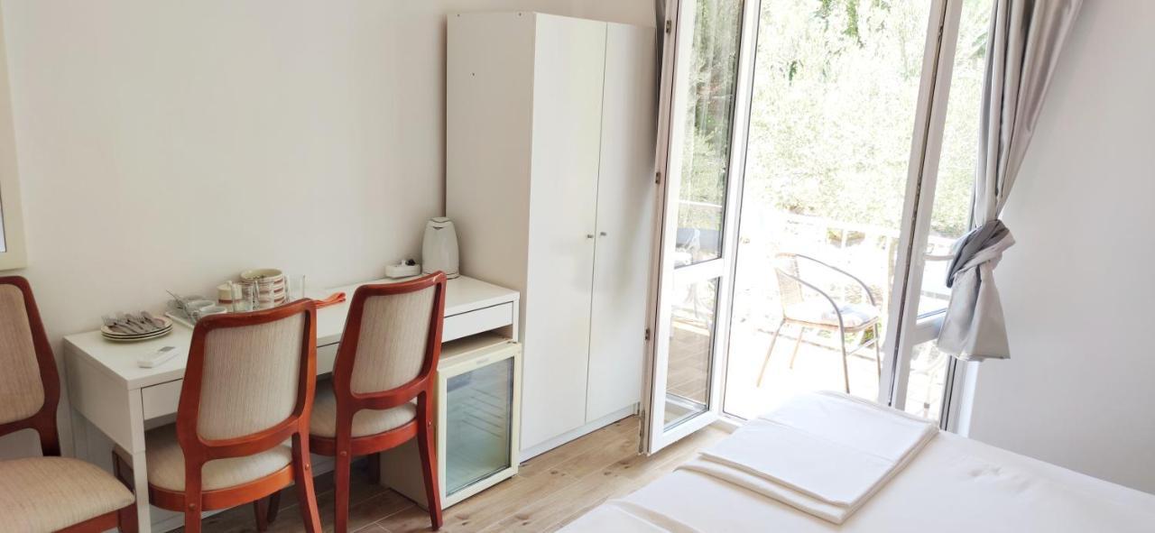 Villa Kipre 2 ツァヴタット エクステリア 写真